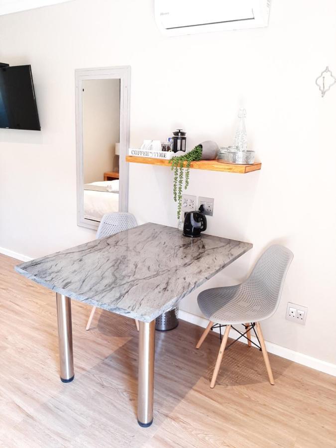 The Hillcrest Guesthouse East London Zewnętrze zdjęcie